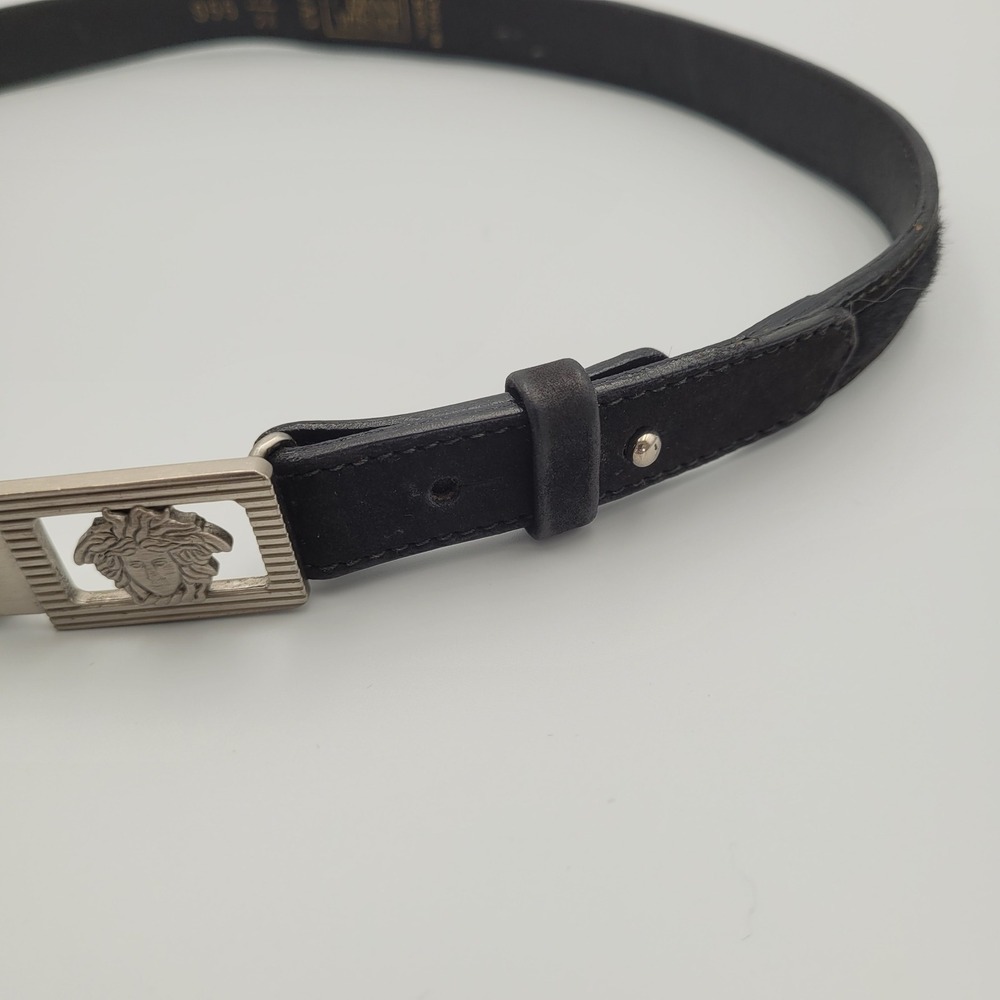 Gianni Versace Vintage Black Leather Pony Hair Medusa Head Belt 70/28 Silver - Picture 4 of 9